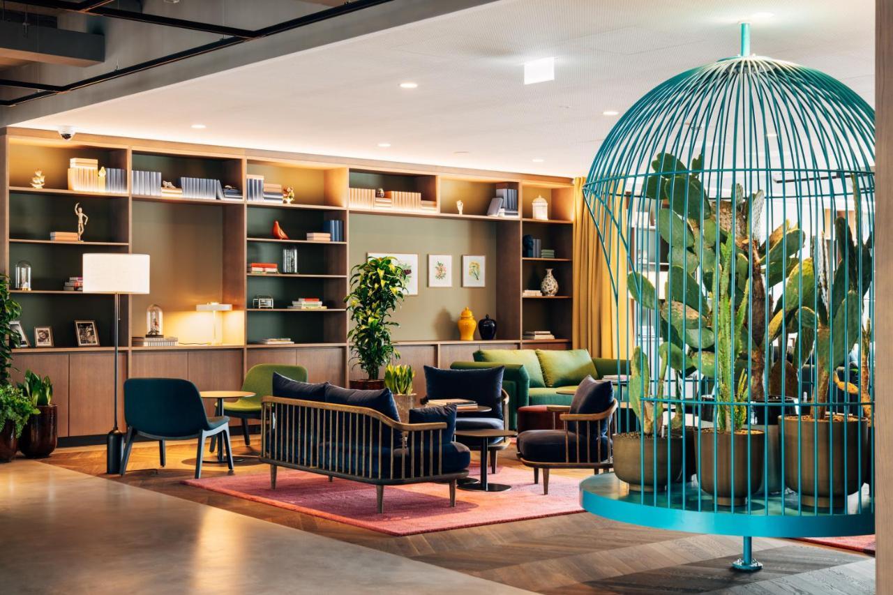 Hotel Galantha ไอเซนชตัดท์ ภายนอก รูปภาพ